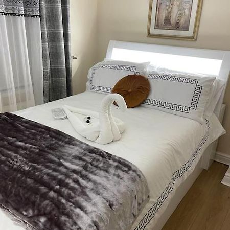 Gated Home Close To Birmingham City Centre Екстериор снимка