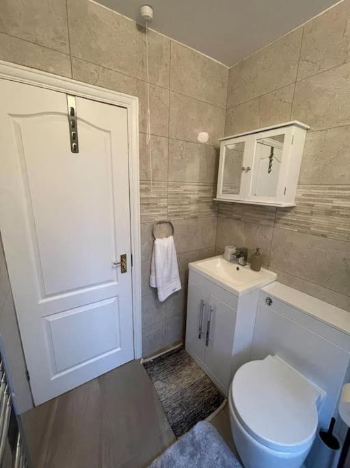 Gated Home Close To Birmingham City Centre Екстериор снимка